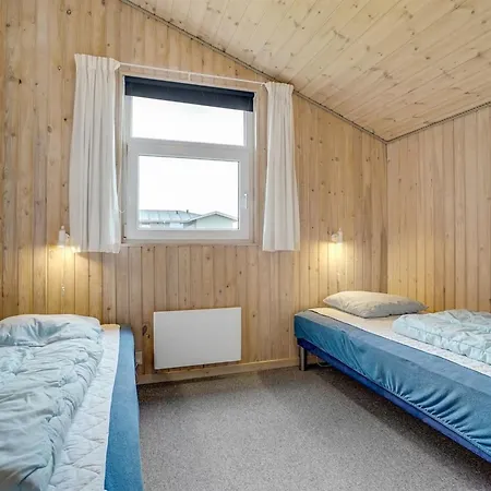 Marne - 500m From The Sea By Interhome Feriehus