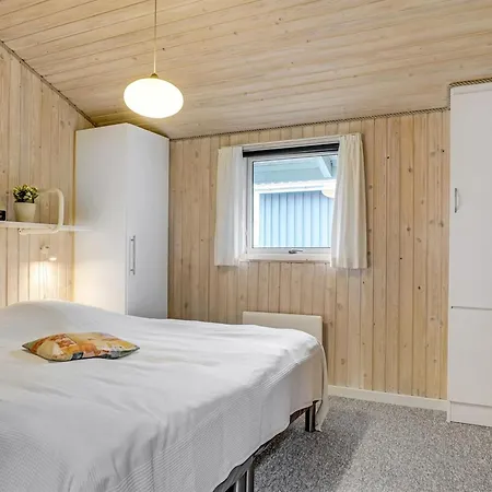 Marne - 500m From The Sea By Interhome Feriehus